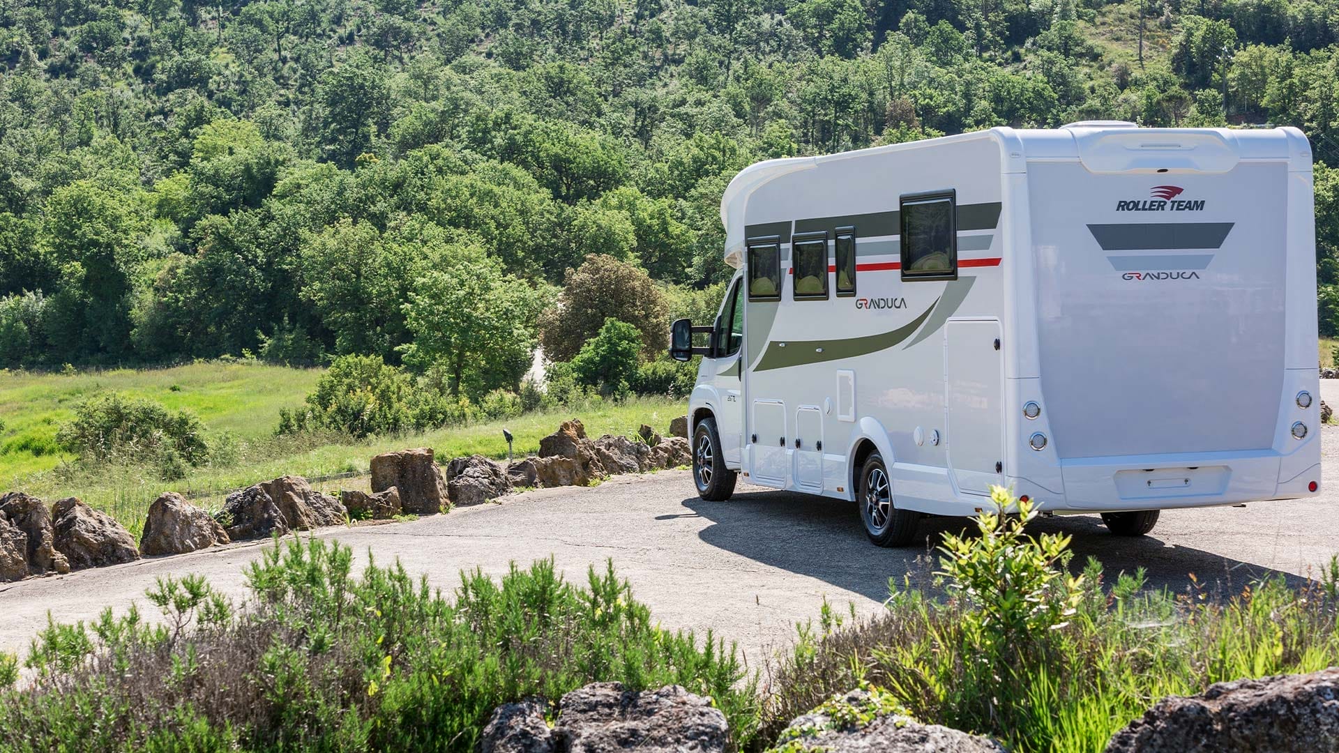 Caravan-Salon in Sande
